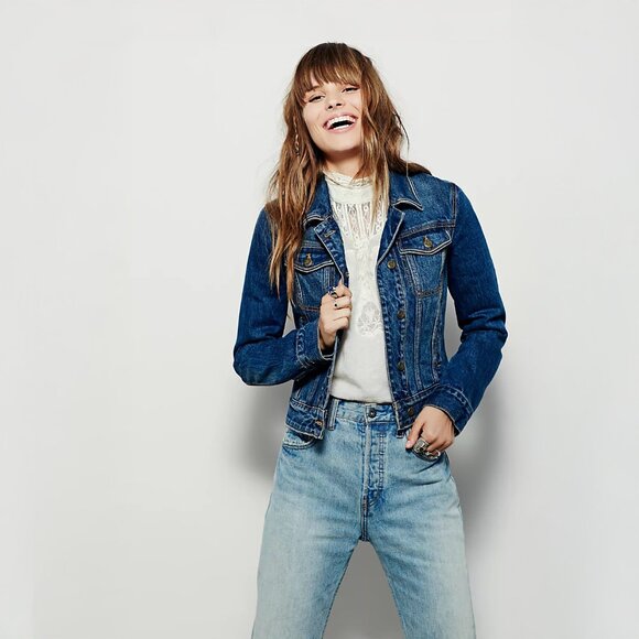 Free People Fitted Denim Jacket in Indigo - sz Small - Picture 2 of 7